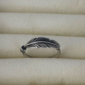 James Avery Silver Feather Ring